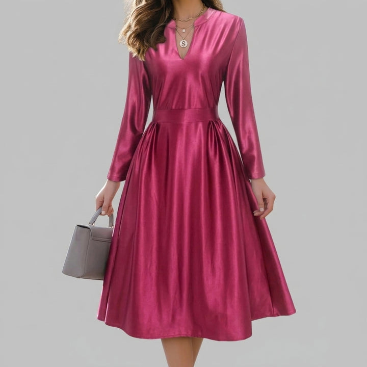 Avelina | V-Neck Midi Dress