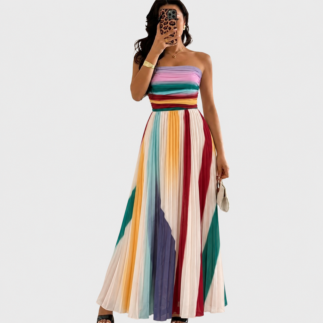 Isola | Chic Long Dress With Elegant Details