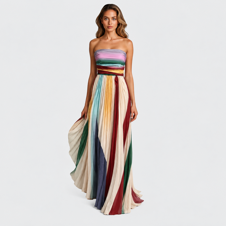 Isola | Chic Long Dress With Elegant Details