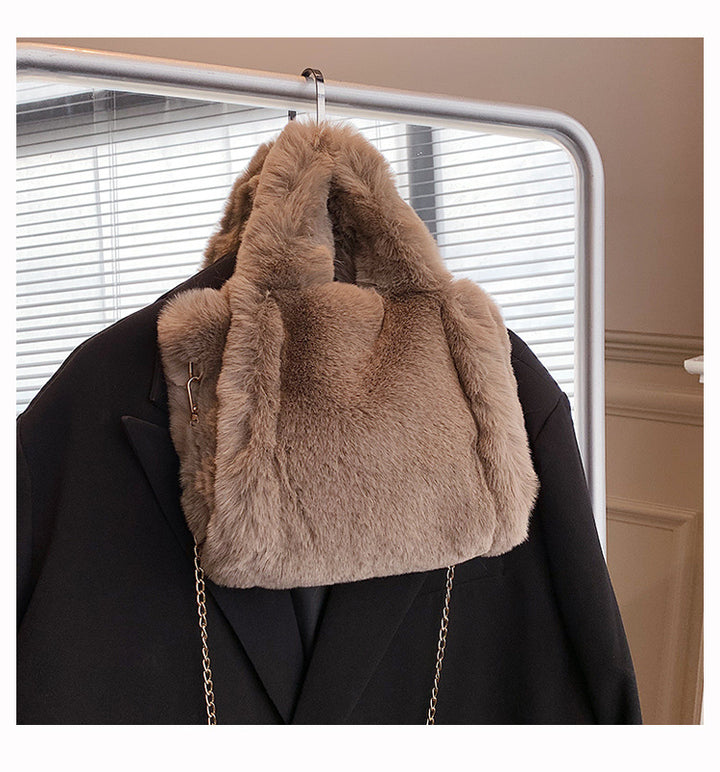 Fluffy plush tote bag with chain strap
