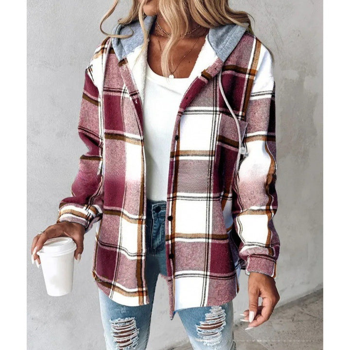Hooded plaid jacket with buttons and pockets for fall